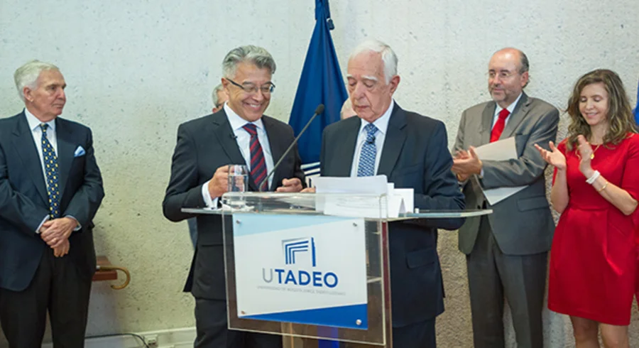 portada.utadeo.nuevo_.rector.carlos.sanchez.jpg