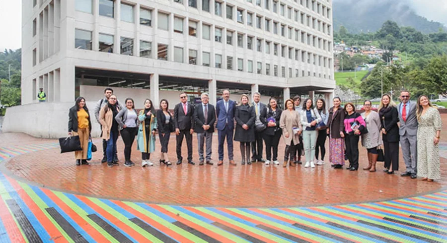 portada.utadeo.rectores.colegios.retosdeeducacion.2023.1.jpg