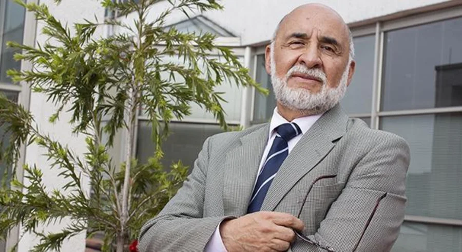 web_jaime_tenjo_galarza_-_director_programa_economia_20150317_002_0_0.jpg