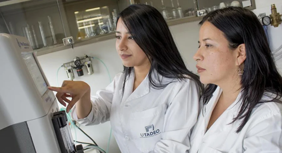 web_tadeista_destacada_profesora_nubia_yineth_pineros_castro_ingenieria_quimica_20150806_004.jpg
