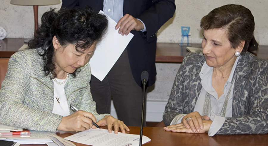 webnota_carta_de_intencion_convenio_cicir_20150831_007.jpg