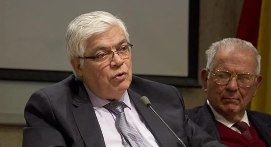 webnota_homenaje_alberto_lozano_simonelli_20160216_006_1.jpg