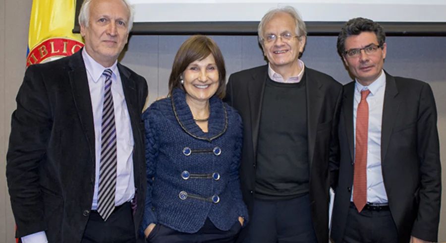 webnota_lanzamiento_del_doctorado_en_modelado_en_politica_y_gestion_publica_20150312_001.jpg