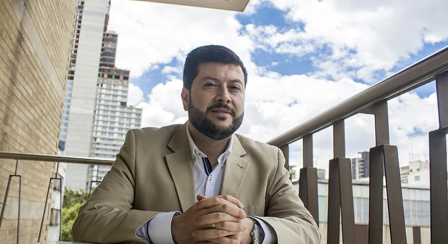 webnota_nuevo_director_programa_mercadeo_javier_jimenez_20160217_004.jpg