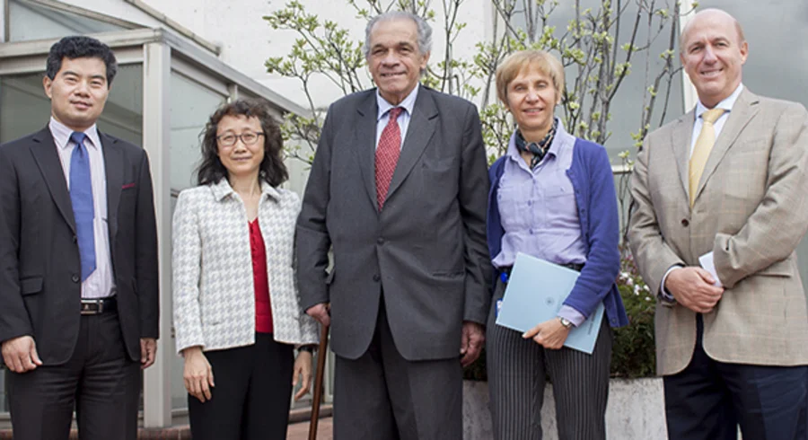 webnota_visita_centro_regional_de_institutos_confucio_para_america_latina_20150409_010.jpg