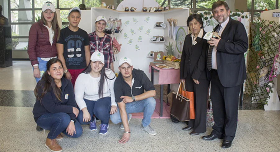 webnota_xv_tadeo_market_20161117_003.jpg