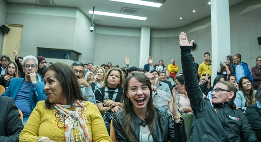 audiencia-publica-paz-urbana-.-alcaldia-de-bogota-.-utadeo-13.png