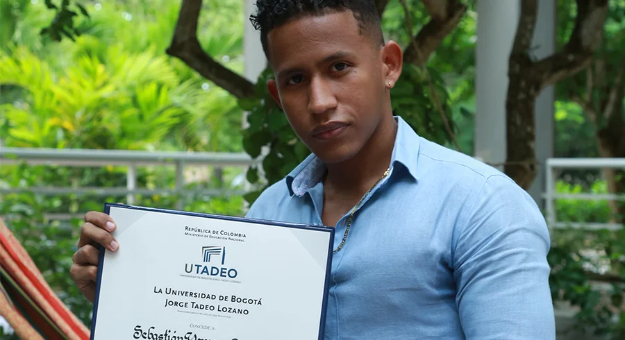 becas-excelencia-sebastian-vergara-utadeo-caribe.jpg