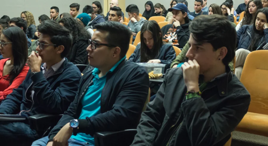 conferencia.masc_.mexico.colombia.utadeo.4.jpg