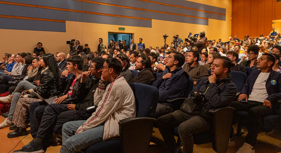 debate.aula_.maxima.utadeo.2023.2.png