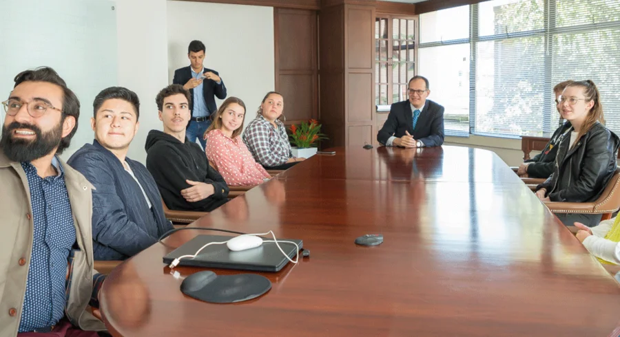 estudiantes.intercambio.internacional.nacional.utadeo.4.png