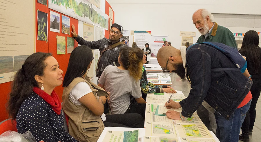 feria-bogopop-ambiente-y-movilidad.utadeo.1.jpg