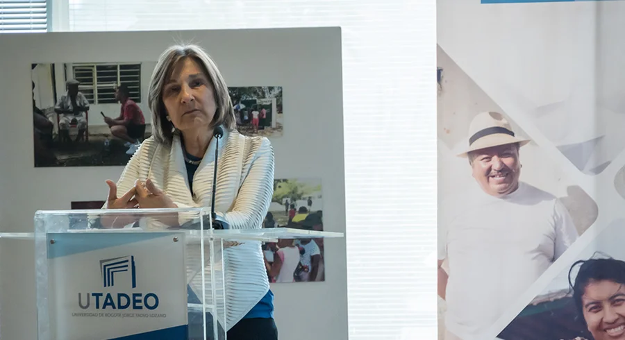 firma-convenio-unidad-para-las-victimas.utadeo.3.jpg