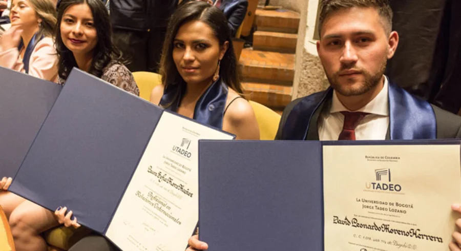 grados.agosto.2018.utadeo.32.jpg