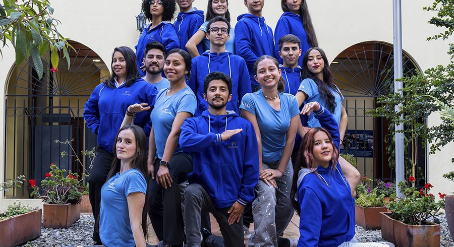 grupo-danza-salsabachata-posicionbaile.jpg