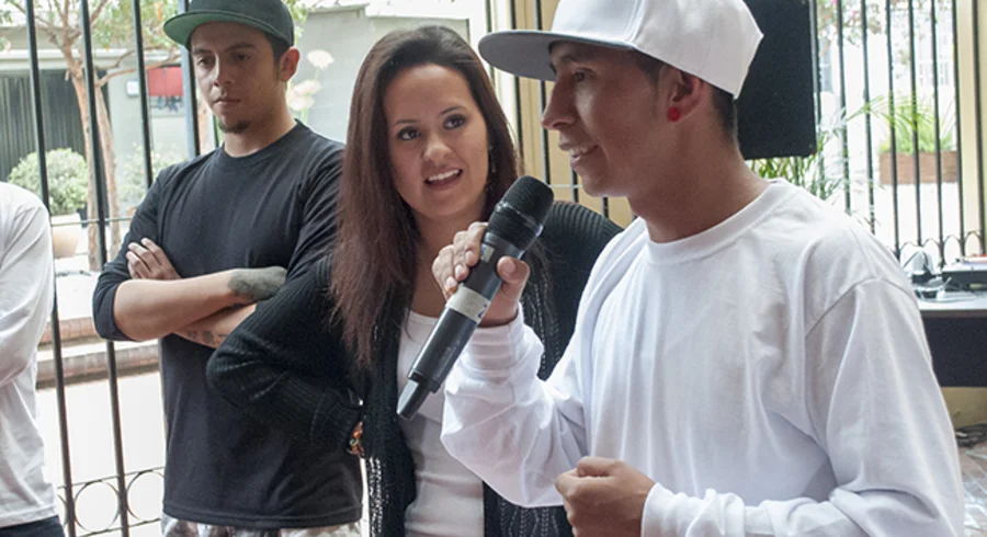la_chance_grupo_de_rap_de_la_tadeo_poemas_de_leon_de_greiff_20140916_022.jpg