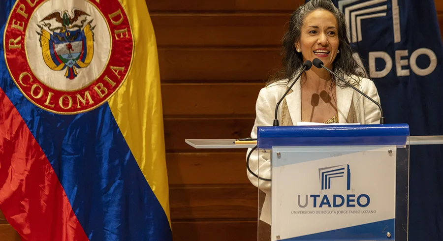 palabras.graduanda.destacada-_escueladelagua.jpg