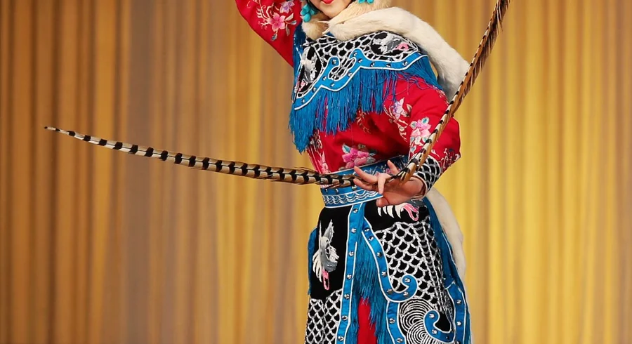 qing_shi_shan_liu_shan_shan_shi_jiu_wei_xuan_hu_.jpg