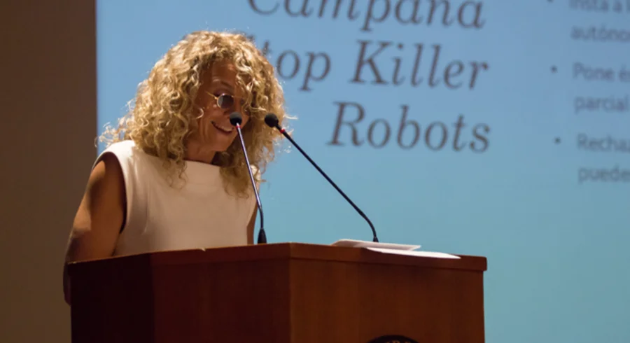stop.killer.robots.utadeo.aula_.maxima.3.png