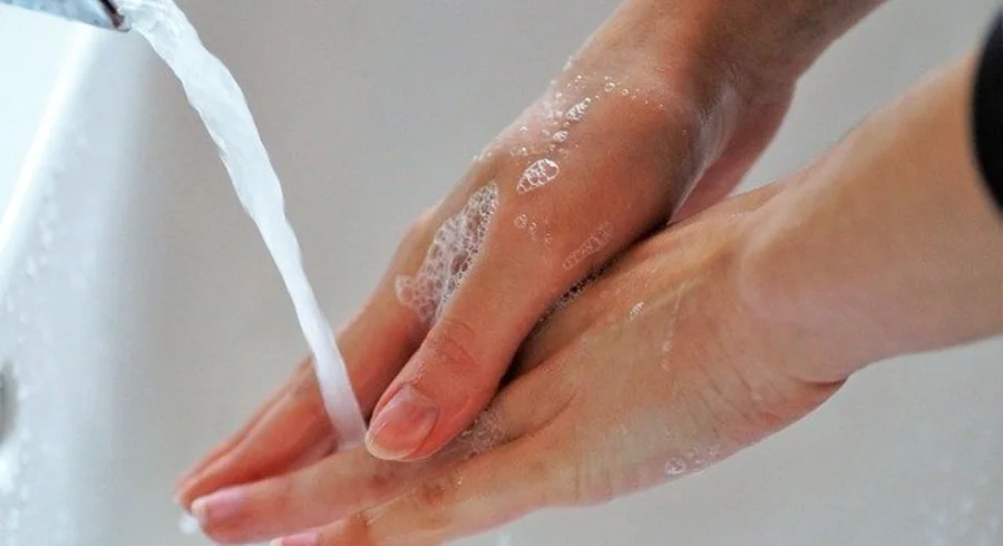 washing-hands-4940196_640.jpg