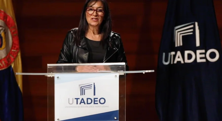 yolanda-pachon-acero-grados-2020-2.utadeo.jpg