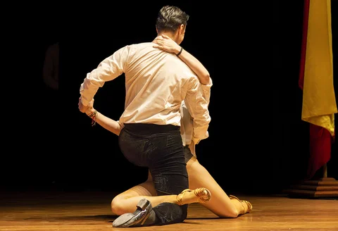 muestra.cac_.danza_.franjanocturna-_inducciones_1_-_copia.jpg