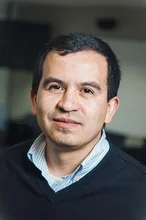 leandro_gonzaulez_licenciado_en_matemauticas._profesor_asistente.jpg