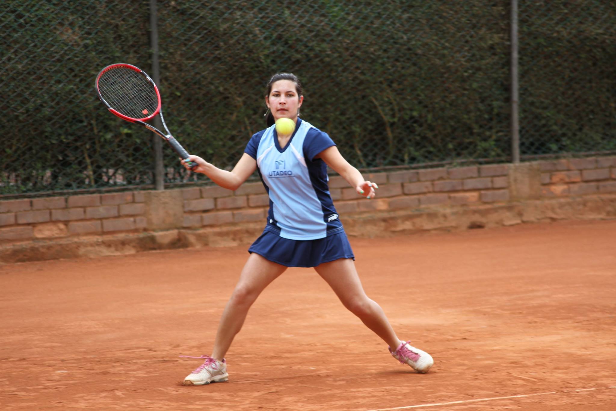 Entrenamiento Tenis de Campo Universidad de Bogotá Tadeo Lozano