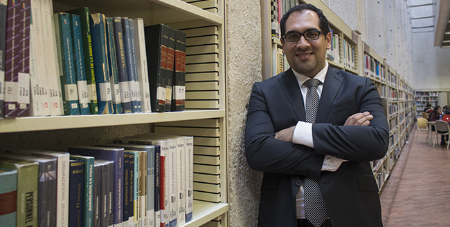 "La Biblioteca no es solo un depósito de libros": Andrés Echavarría ...