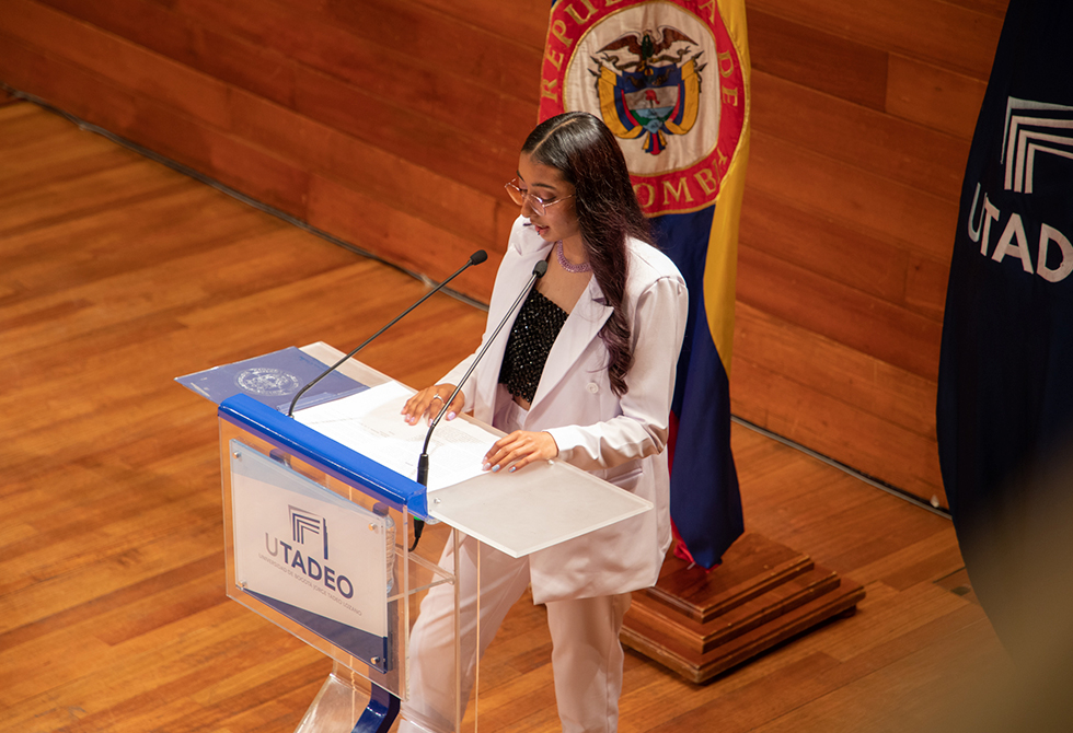 Laura Alejandra Virgües Alipio, dio unas palabras en representación de los estudiantes.
