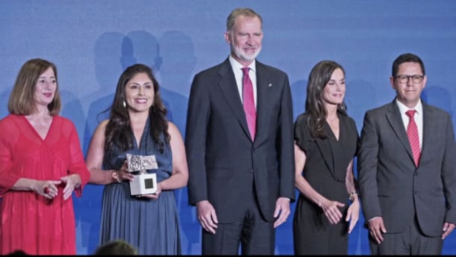Profesor Óscar Parra en los Premios Rey de España de Periodismo