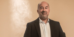 Jairo Beltrán, gerente de mercadeo de Frisby