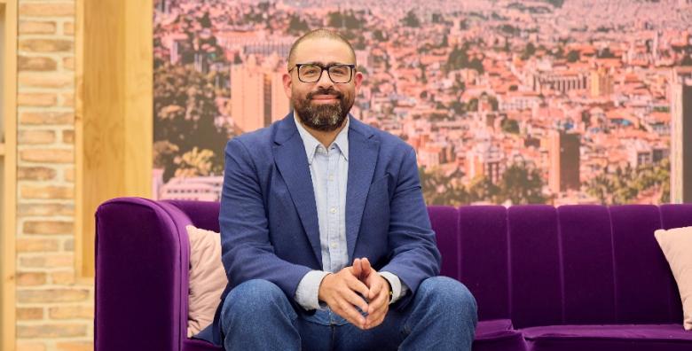 Profesor Alejandro Ángel es el nuevo defensor del televidente de RCN