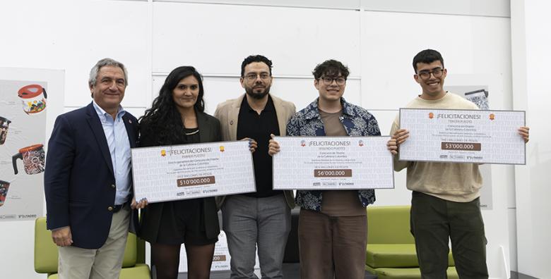 Ganadores del concurso amor perfecto con cheques