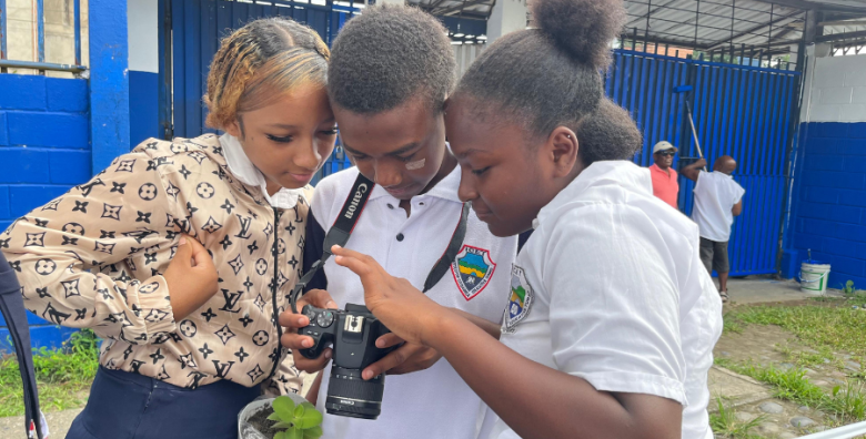 Niños de Tumaco en taller de producción audiovisual 