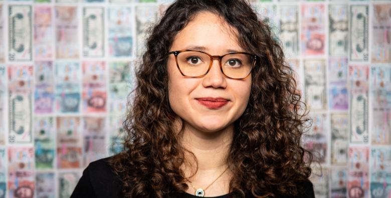 María Camila González, profesora de Utadeo y cocreadora de Economía para la pipol