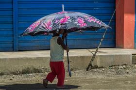 Chocó encarna un territorio de contrastes. Por un lado, es uno de lugares con mayor biodiversidad en el mundo, pero por el otro es uno de los departamentos más pobres del país.