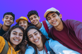 Jóvenes estudiantes de los primeros semestres 