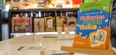 Caja de las tarjetas didácticas Vigilantes de agua dulce