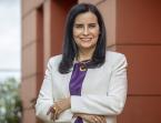 La profesora Viviana Díaz en la terraza del 7A de Utadeo